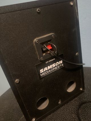 Monitores Estudio Samson MediaOne BT4