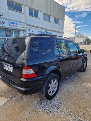 Mercedes-Benz Clase M 2002