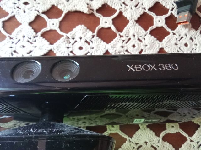 MICROSOFT XBOX 360 KINECT SENSOR