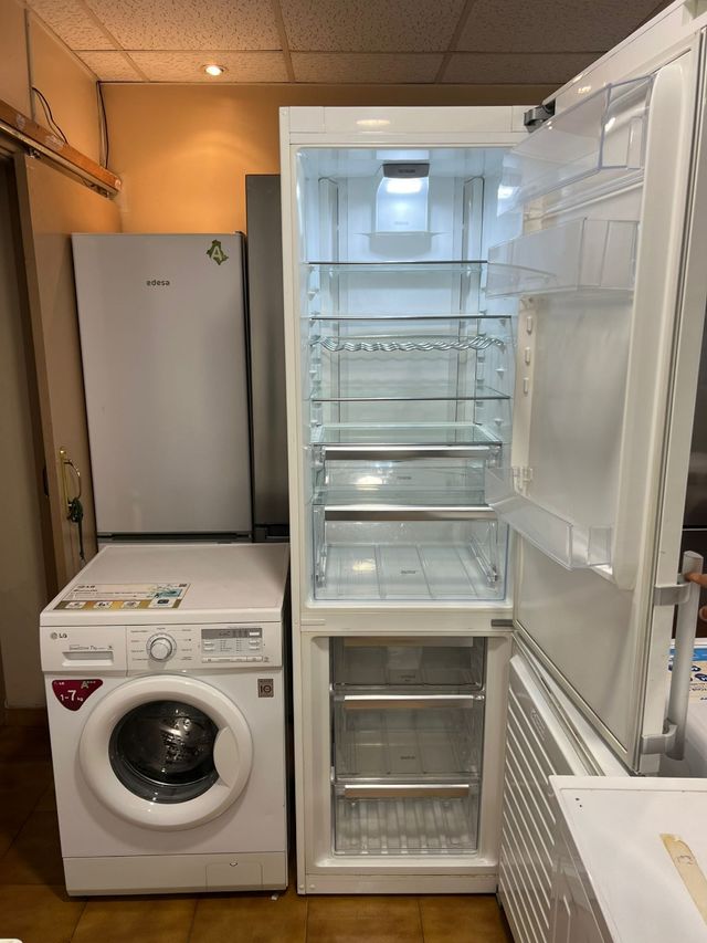 Pack, combo, nevera y lavadora 200×60 7KG6