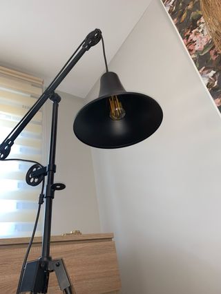 Lampara de pie