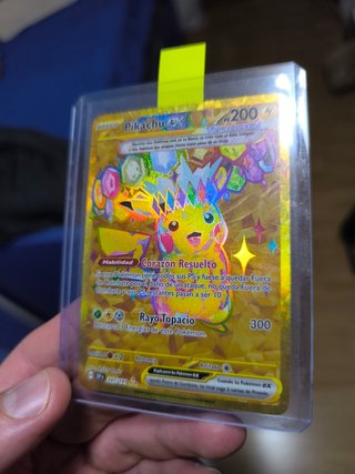 Pikachu dorado Chispas Fulgurantes