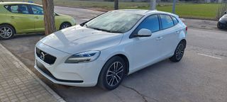 Volvo V40 2017