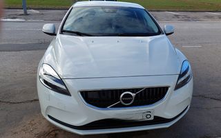 Volvo V40 2017