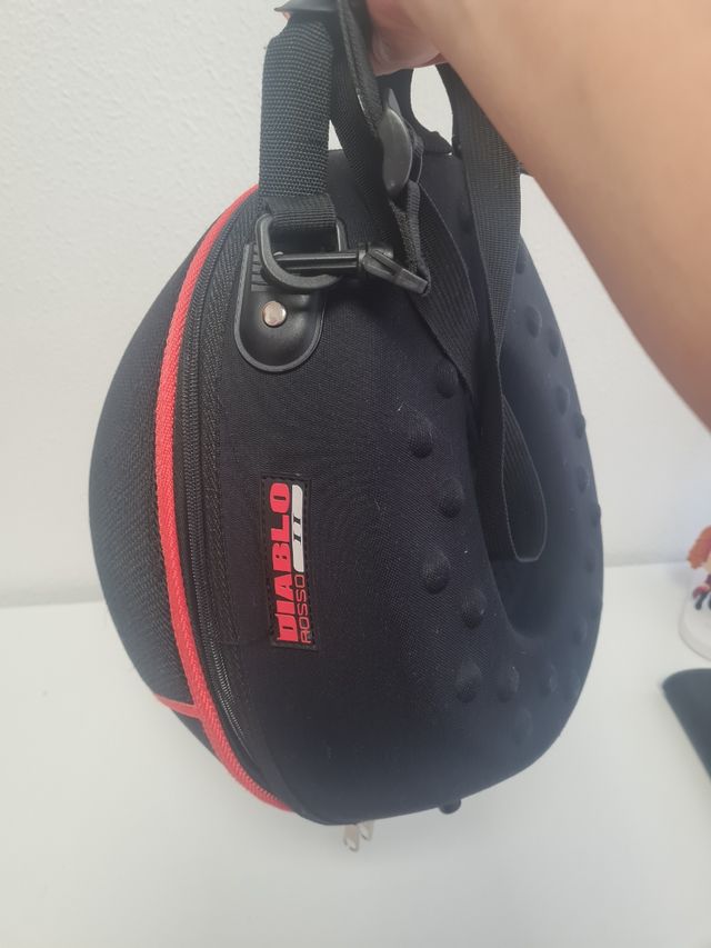Funda de casco Pirelli Diablo Rosso II