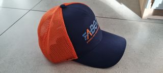 Cappellino con visiera