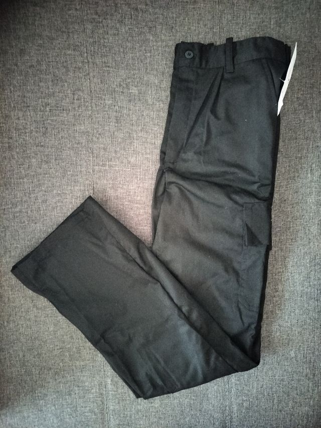 Pantalón de trabajo. Talla 36. Nuevo