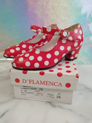 Zapatos de nlña de flamenco