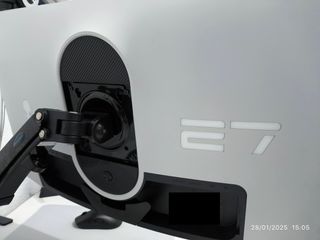 Monitor Alienware 2723DF 280hz 1ms