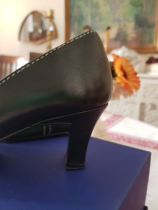Zapatos de cuero de Tessa de Baviera