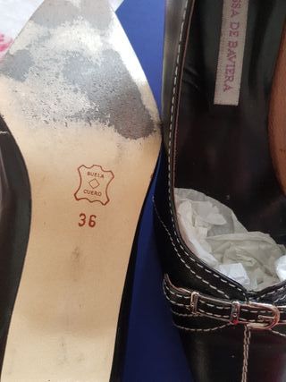 Zapatos de cuero de Tessa de Baviera