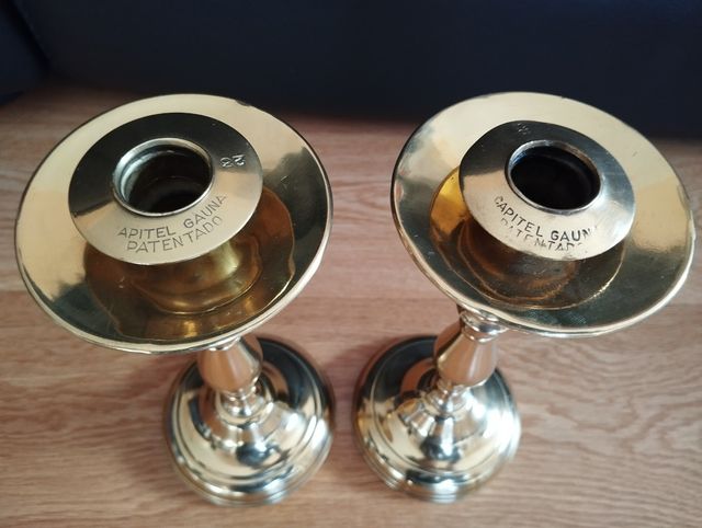 Conjunto de candelabros y candiles bronce