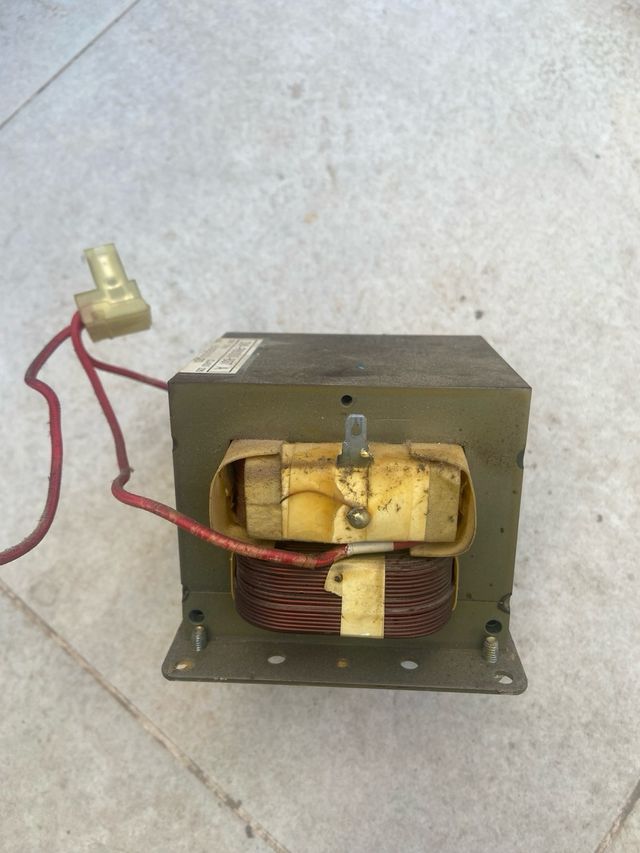 Transformador DW R80S0 63T A