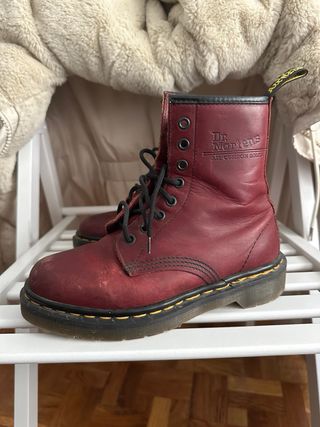Botas dr martens granates