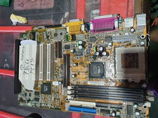 7 placas base pentium 3 para reparar