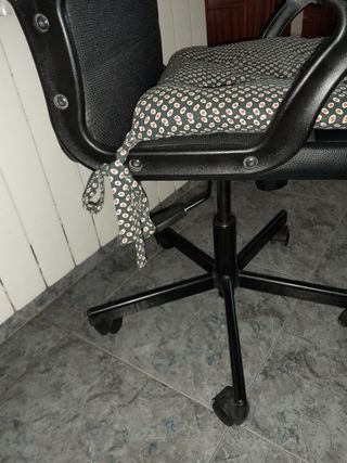 Silla escritorio negra