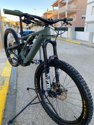 Specialized turbo levo 2022 (dos baterías)
