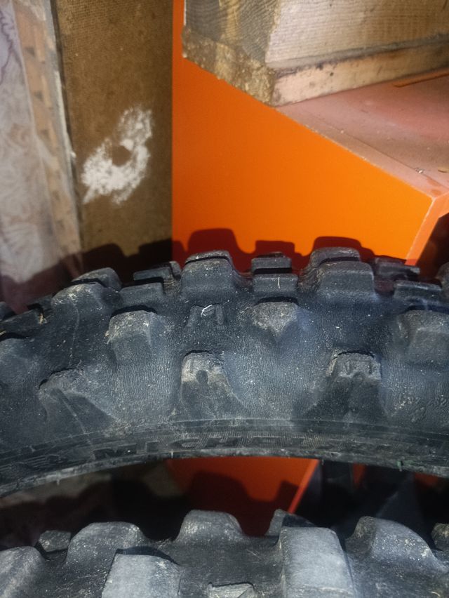 Neumáticos michelin enduro medium