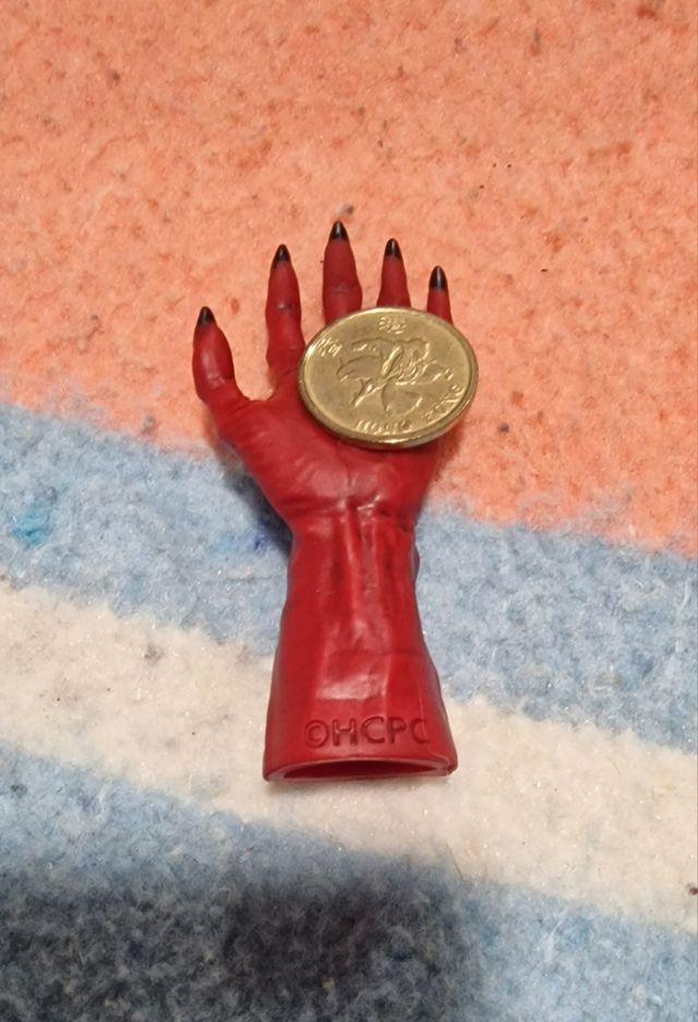 Juego de magia. Manita