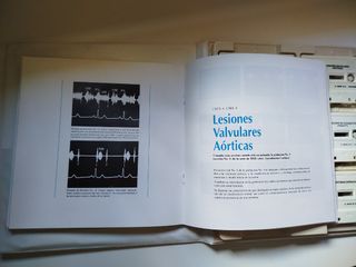 Libro con casettes auscultación cardíaca