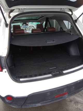 Nissan Qashqai+2 2010