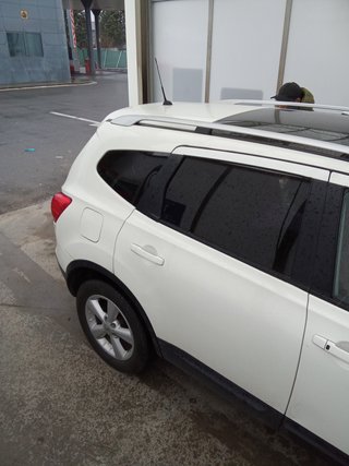 Nissan Qashqai+2 2010