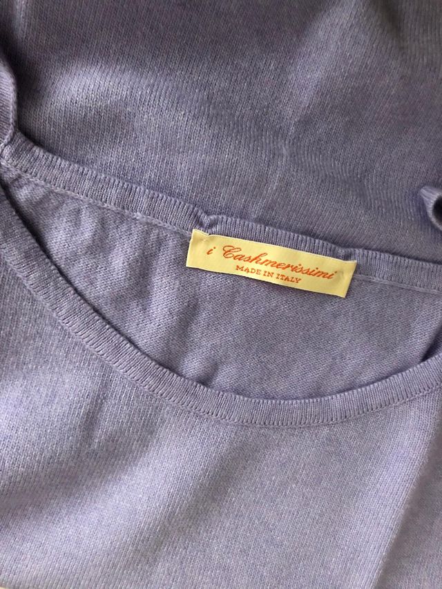 Cardigan a portafoglio con canottiera lilla