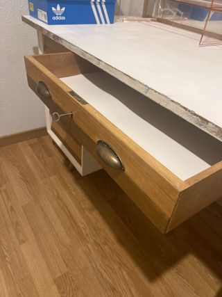 Scrivania da falegname nordico