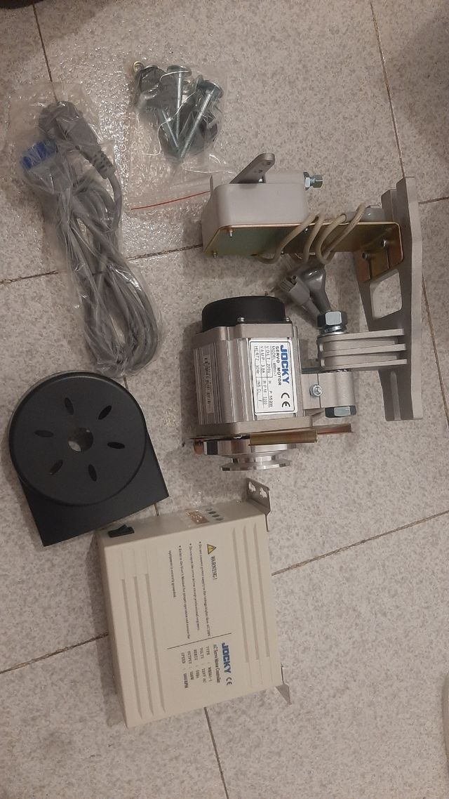 Motor de maquina de coser sin estrenar 