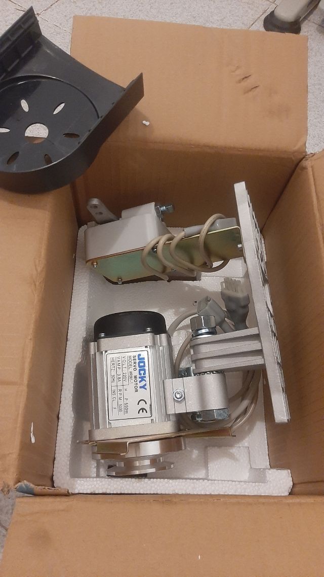 Motor de maquina de coser sin estrenar 