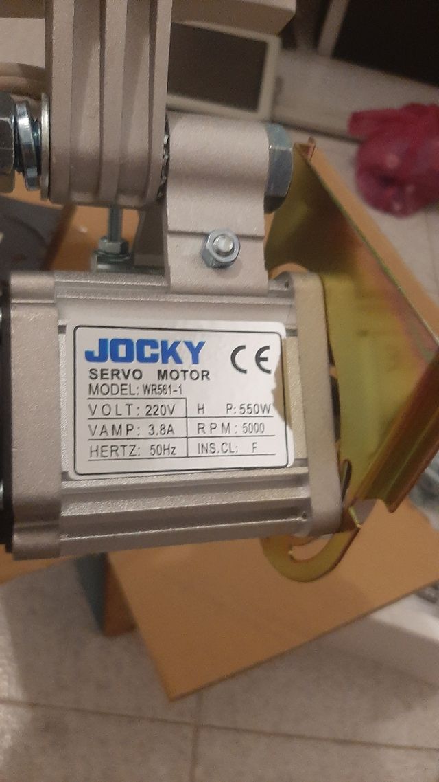 Motor de maquina de coser sin estrenar 