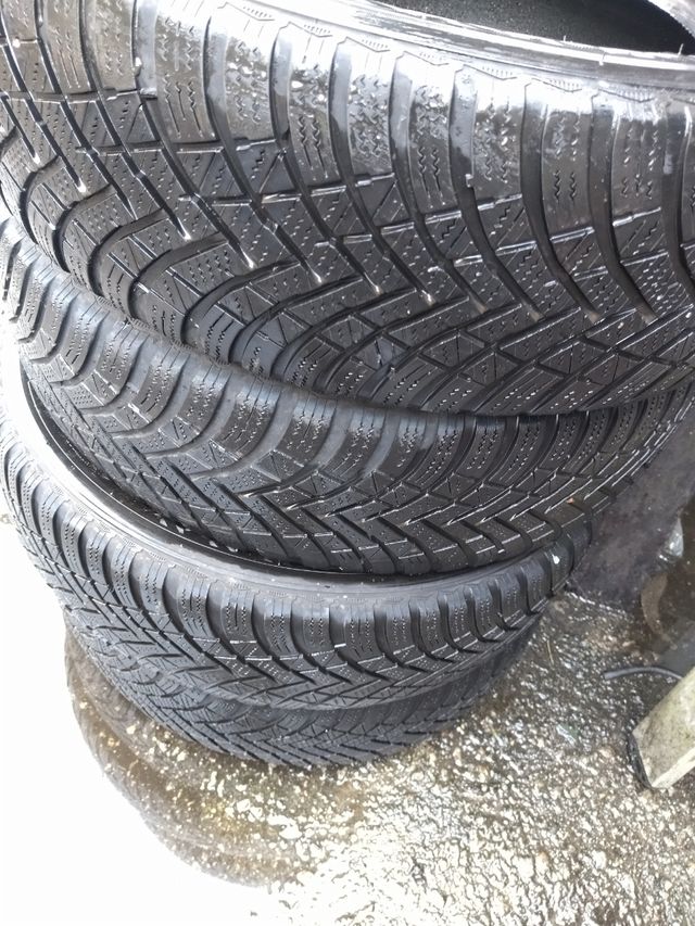 205 65 16 95H HANKOOK de lluvia