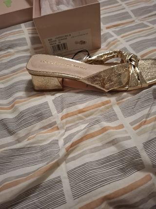 Sandalias Lola Casademunt