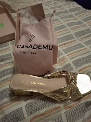 Sandalias Lola Casademunt