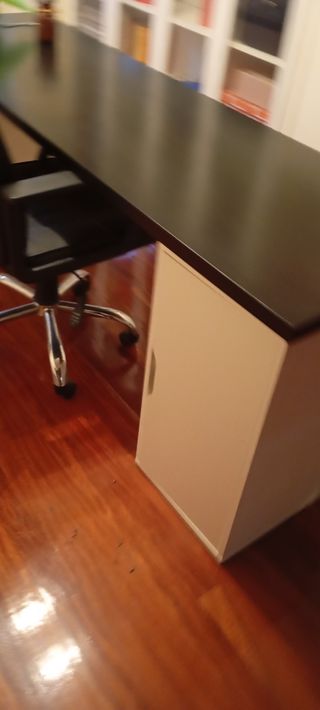 Mesa y silla oficina 