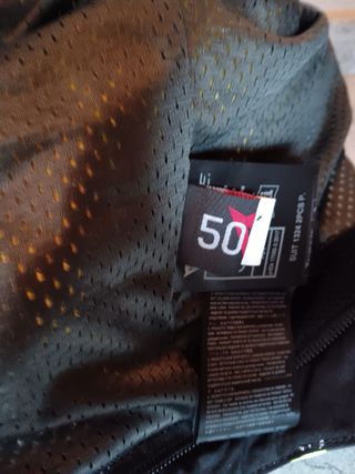 Vendo mono dainese dos piezas talla 50