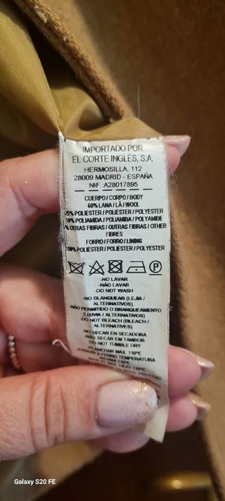 Abrigo corto mujer, Talla 42,muy bueno,casi nuevo