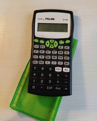 Calculadora científica MILAN