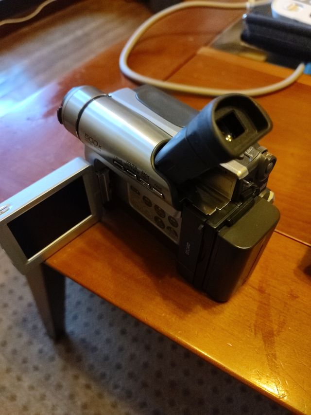 Cámara video digital Panasonic. 