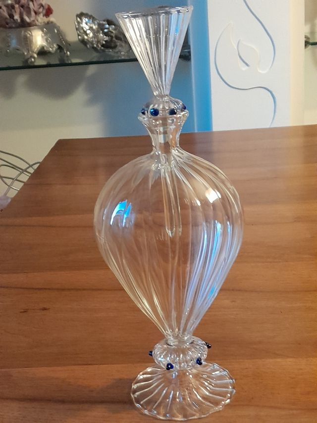 Bottiglia  vetro  soffiato