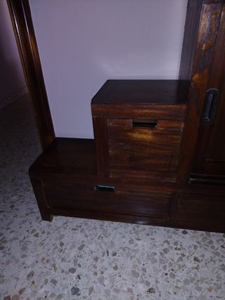 Mueble en escalera