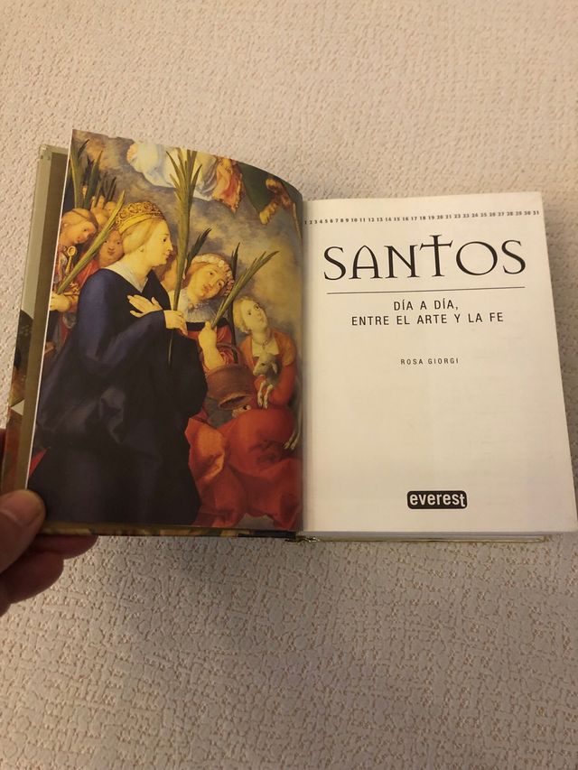 Santos. Día a día, entre el arte y la fe