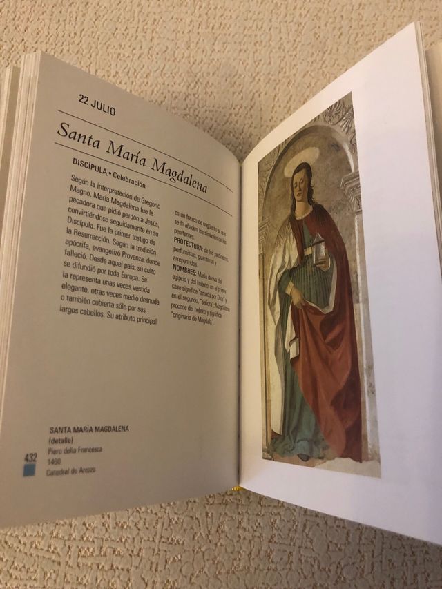 Santos. Día a día, entre el arte y la fe