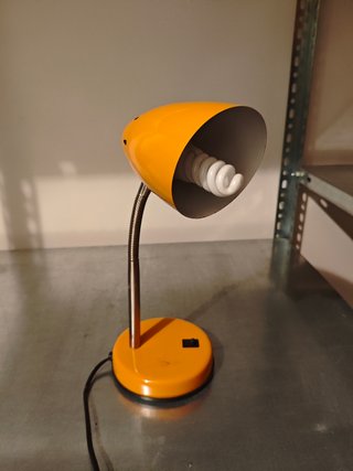 LUZ PARA MESITA DE ESCRITORIO