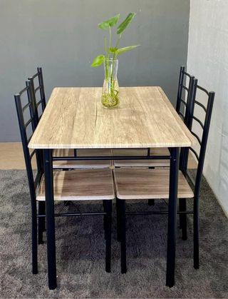 PROMOCION MESA Y 4 SILLAS POR TAN SOLO 117€