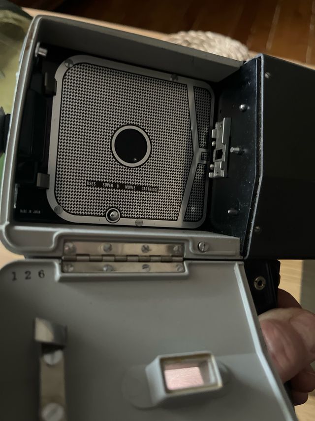 Tomavistas super 8 Chinon Dart