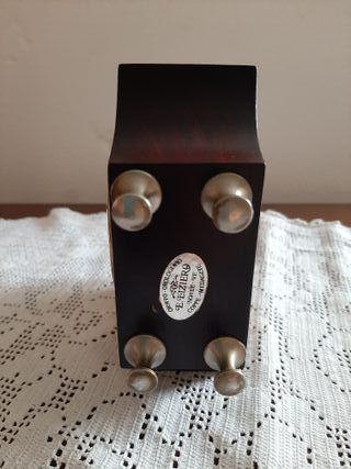 Orologio sveglia con carica manuale + 2 seghetti