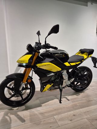 Fantic Stealth 125 abs