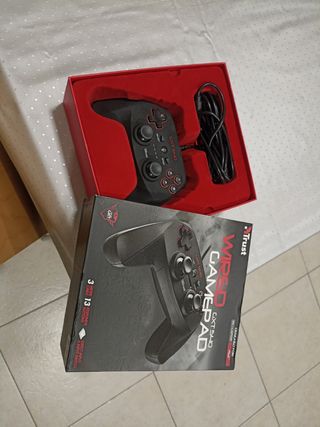 Mando para PC. Game pad. Trust.