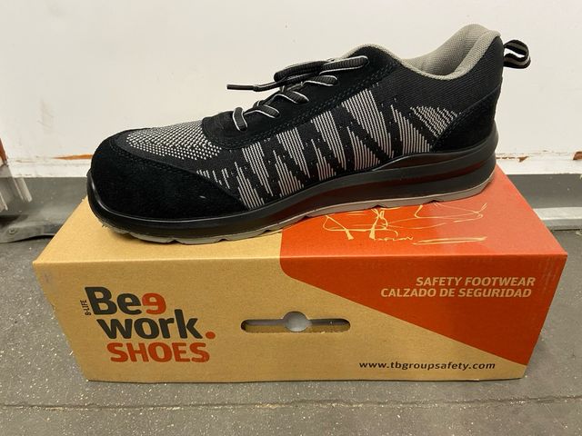 Botas de seguridad talla 43 nuevas